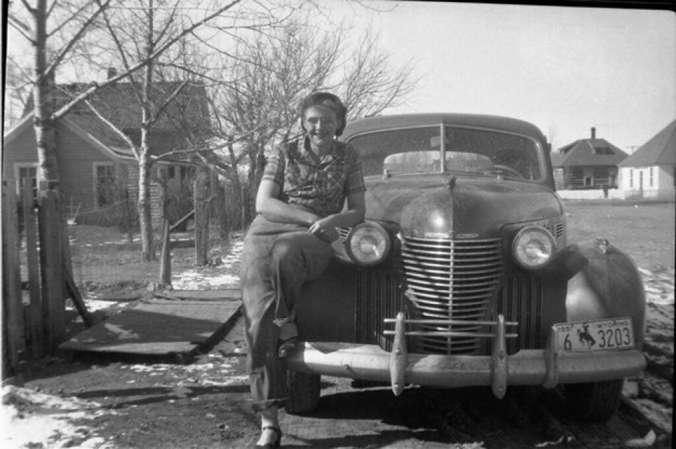 Elizabeth Knuth at Lamont 1951 – h/t Carolyn Knuth Russell